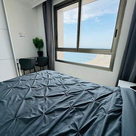 Luxurious Beach Apartment Haifa Exterior foto